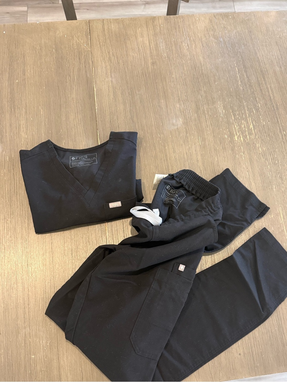 Figs Scrub Set- black